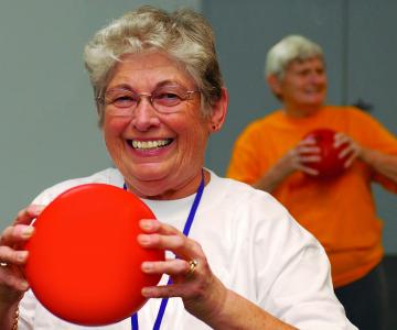 Silver Sneakers Classic